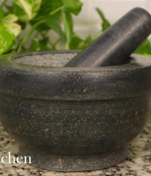 Polished Natural Stone mortar with pestle